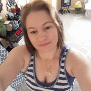 Meet your Posher, Livia